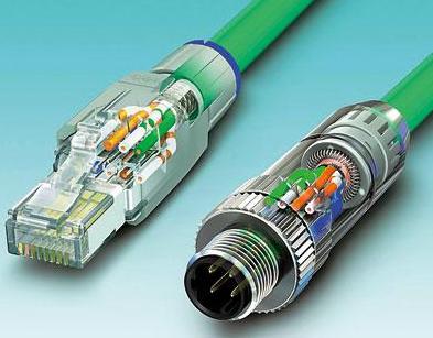 圖3 按入電纜芯、剪斷，且蓋好防護蓋：無論是RJ45還是M12連接器，它們都能夠?qū)崿F(xiàn)快速且可靠的安裝