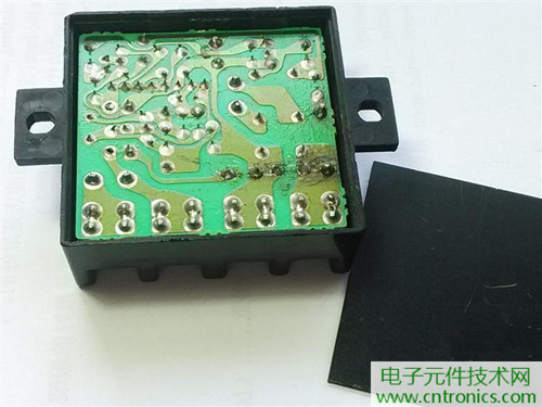 漏電保護(hù)器拆解：結(jié)構(gòu)有差異，做工不錯(cuò)
