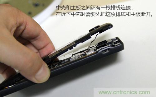拆解4G新機索尼M35t：用料十足，易于維修
