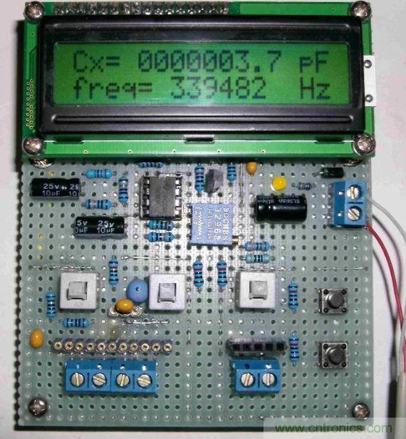 DIY集電容、電感和頻率為一體的測(cè)量?jī)x器
