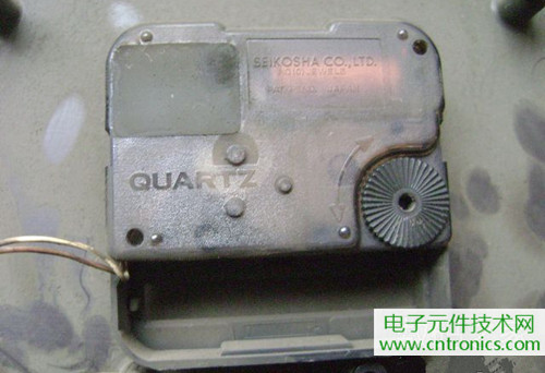 拆個老古董，日本精工石英電子掛鐘拆解