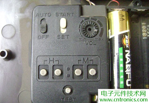 拆個老古董，日本精工石英電子掛鐘拆解
