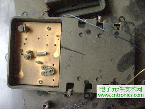 拆個老古董，日本精工石英電子掛鐘拆解