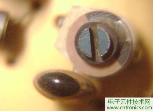 拆個老古董，日本精工石英電子掛鐘拆解