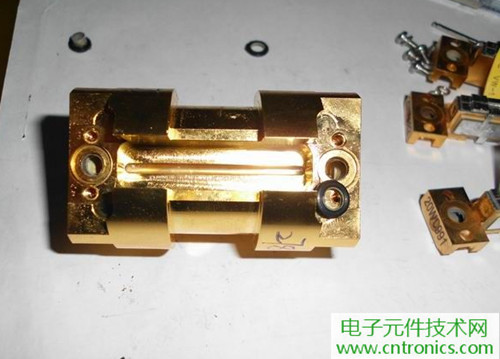 這貨一萬三？50W半導(dǎo)體激光模塊拆解