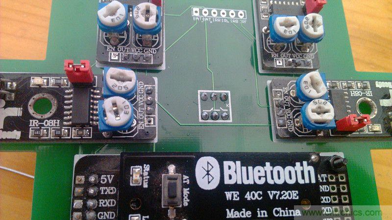 牛人力作！PCB版藍(lán)牙智能小車DIY