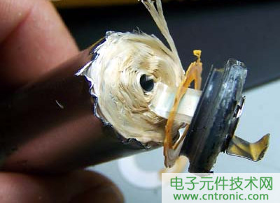 筆記本電池拆解，探秘電池內(nèi)部結(jié)構(gòu)