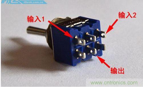 DIY：自制超炫音頻分配器，實(shí)現(xiàn)音箱共用