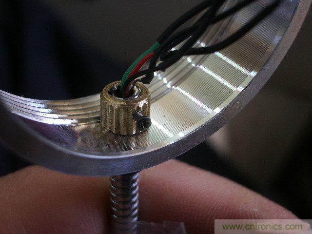 DIY：大雄家的路燈，帶你找回童年的記憶