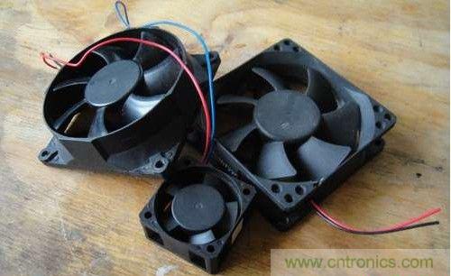 創(chuàng)意DIY！迷你風(fēng)力發(fā)電機(jī)！