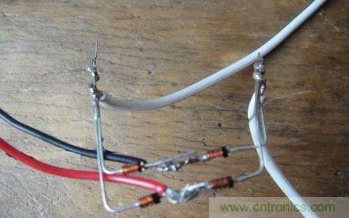 創(chuàng)意DIY！迷你風(fēng)力發(fā)電機(jī)！