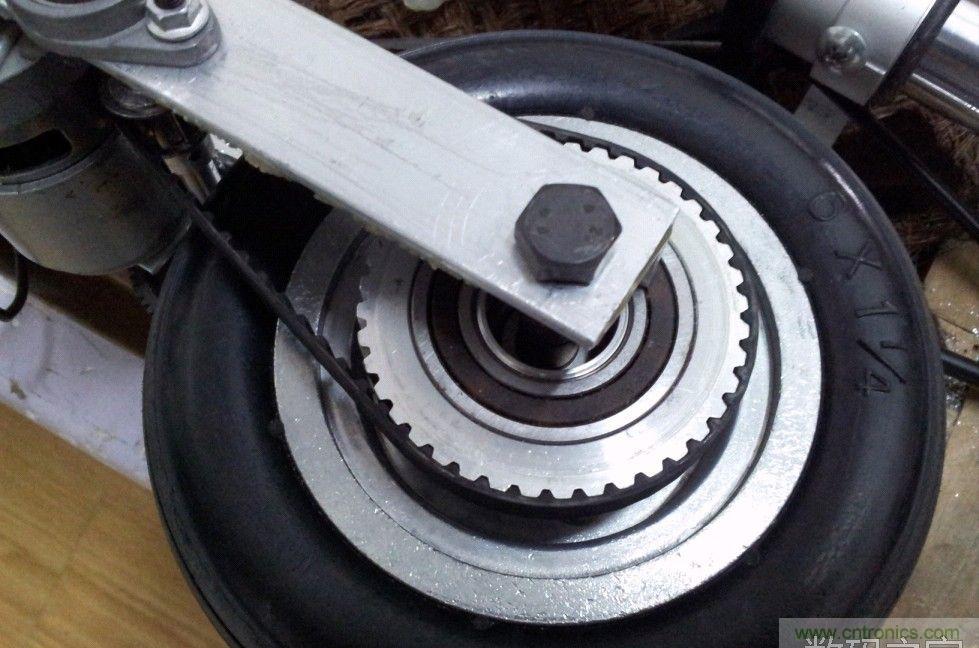 能工巧匠！DIY屬于你的電動滑板車！