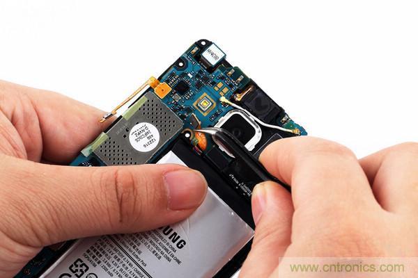 拆解狂魔荼毒新機(jī)三星金屬Galaxy A5，看槽點(diǎn)在何方？