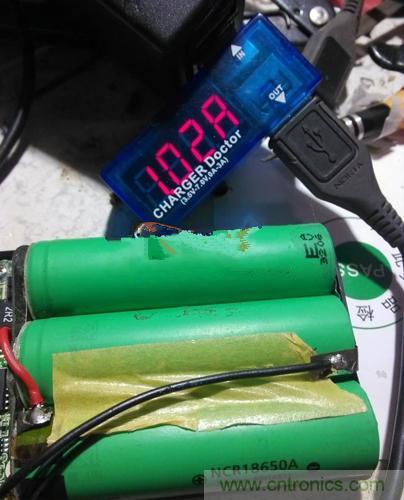 一拆便知！移動電源充電電流如何改造？