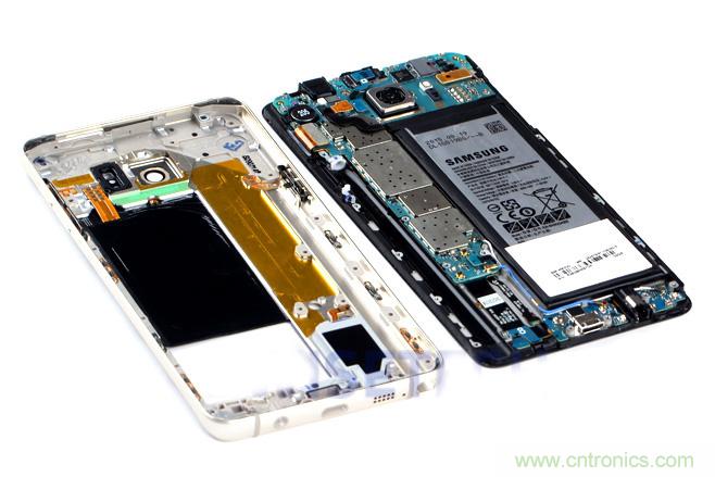 Galaxy Note5拆解，與S系列差距日漸模糊