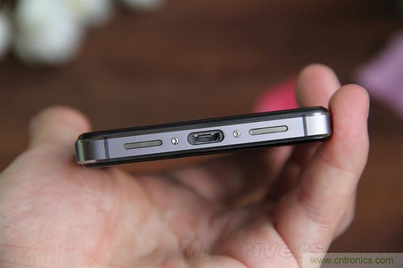 無邊框的 nubia Z9 ，一款既有驚喜，又有驚艷的智能手機