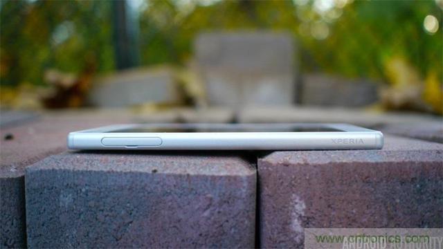 傳奇索尼，憑借Sony Xperia Z5能否在移動市場奪得一席之地？
