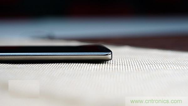 業(yè)界良心 LG V10 評(píng)測(cè):剛毅、冷峻，不失人性化