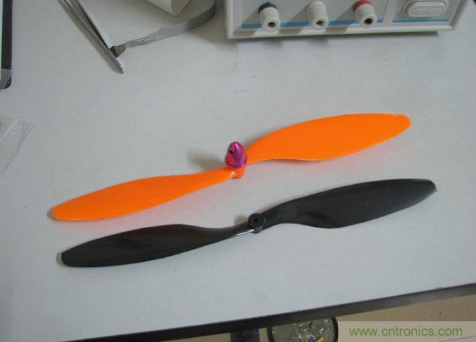 無人機 DIY 制作全過程，酷得不要不要的！