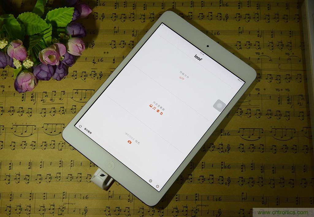 不越獄，就能隨意給iPad增容的影音娛樂利器