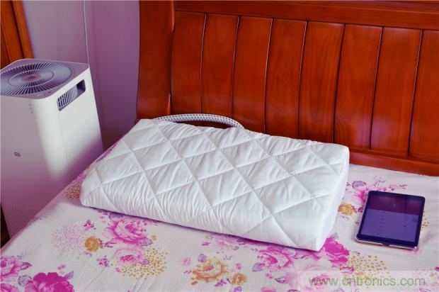 這個(gè)枕頭不僅能挽救睡眠還能挽救婚姻！