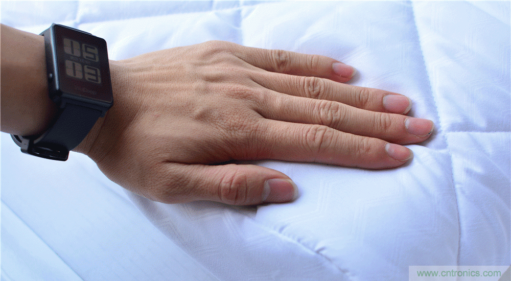 這個(gè)枕頭不僅能挽救睡眠還能挽救婚姻！
