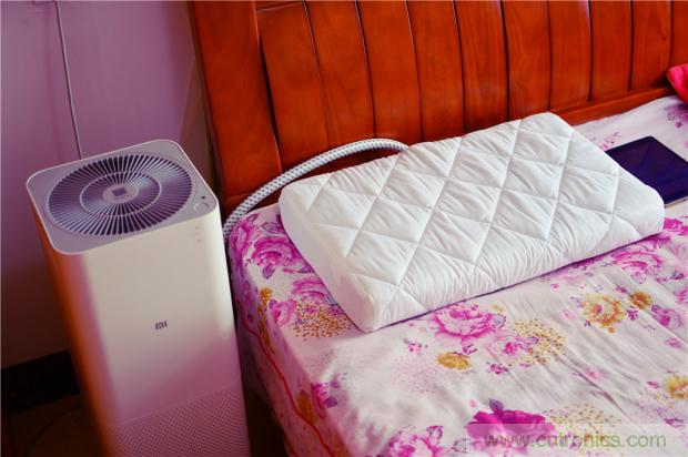這個(gè)枕頭不僅能挽救睡眠還能挽救婚姻！