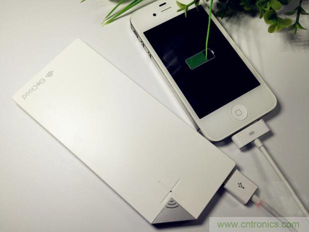 長(zhǎng)虹流云智能電源，集“充電”+“存儲(chǔ)”于一身