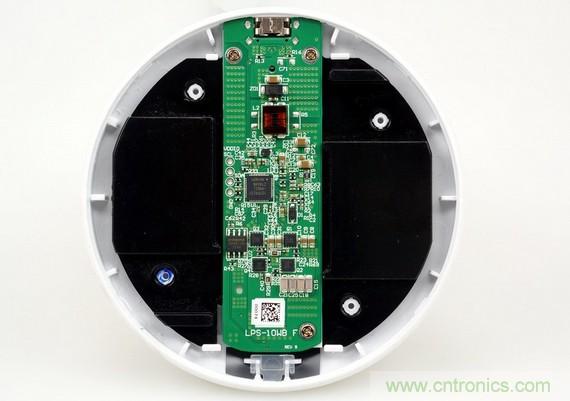 拆解對比：系出同門，小米、紫米無線充電器的差別有多大？