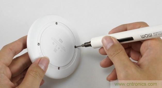 拆解對比：系出同門，小米、紫米無線充電器的差別有多大？