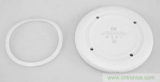 拆解對比：系出同門，小米、紫米無線充電器的差別有多大？