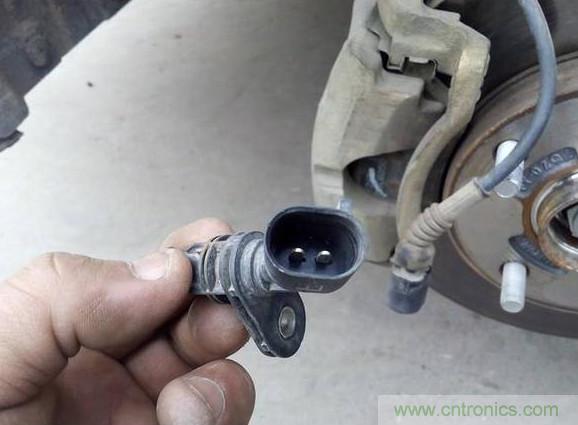 電子傳感器是什么？電子傳感器有幾根線？怎么接線？