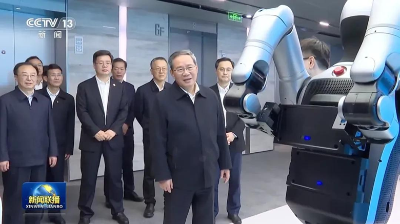 全球科技頂流！中國(guó)人形機(jī)器人軍團(tuán)海外CES圈粉后，4月CITE深圳續(xù)寫(xiě)精彩